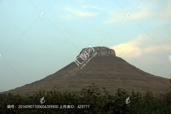 崮,,山頂