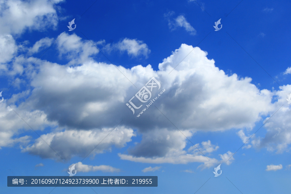 藍(lán)天白云
