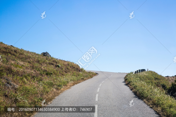 山區(qū)公路