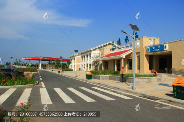 高速公路服務(wù)區(qū)