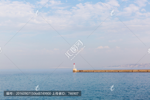 防波堤燈塔