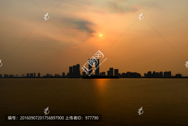 東方之門