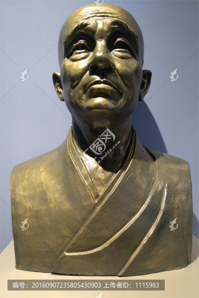 僧一行雕像