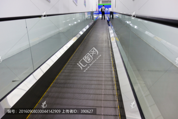 自動(dòng)扶梯