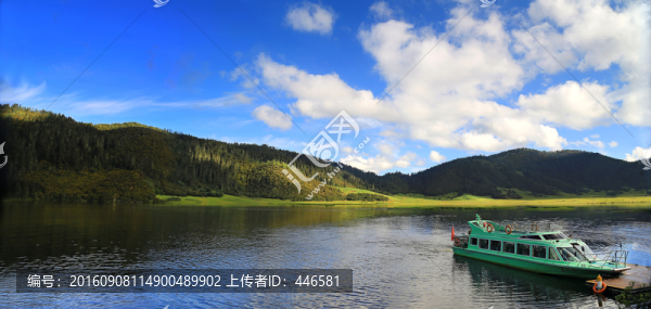 香格里拉,,普達(dá)措