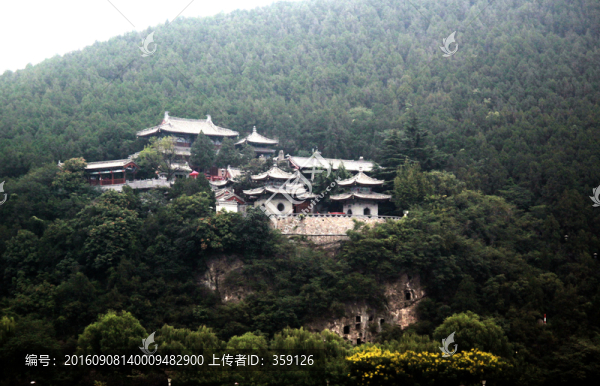龍門石窟