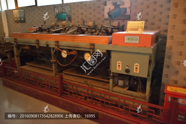 老式炒茶機(jī)