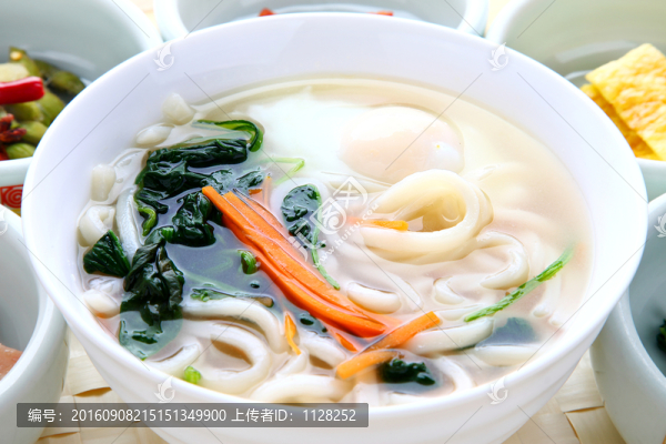 雞蛋烏冬面