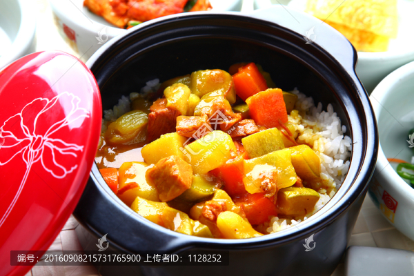 咖喱蓋飯