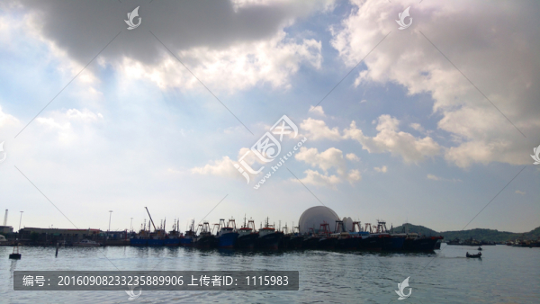 海上漁船