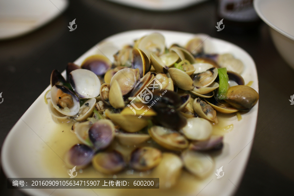 爆炒蛤蜊海鮮美食