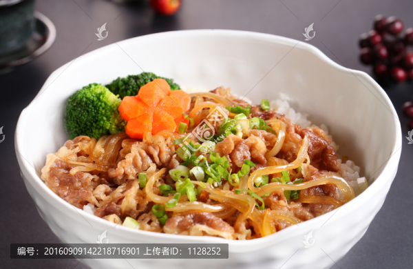 牛肉飯