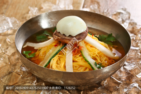 玉米冷面