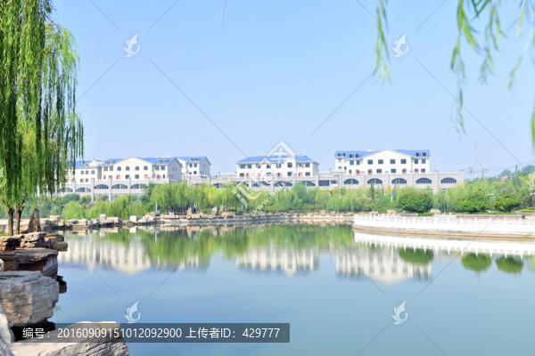 樓群,湖邊建筑
