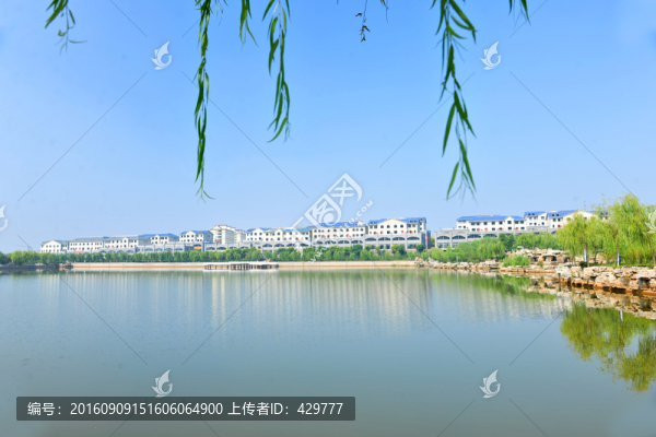 湖畔風(fēng)景,沿湖風(fēng)光