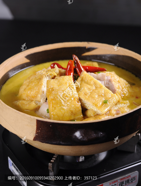 黃燜發(fā)豆腐