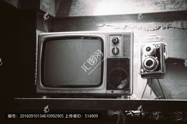 黑白電視機(jī)