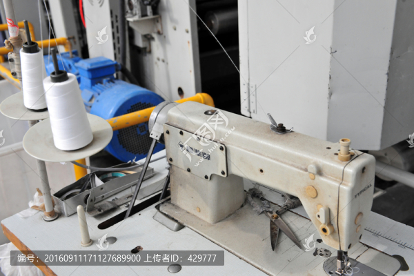 縫紉機