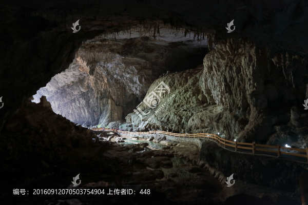 廣西巴馬百魔洞