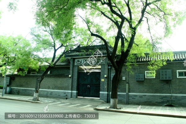 宅院大門(mén)
