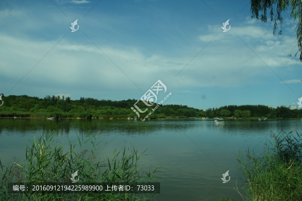 湖泊