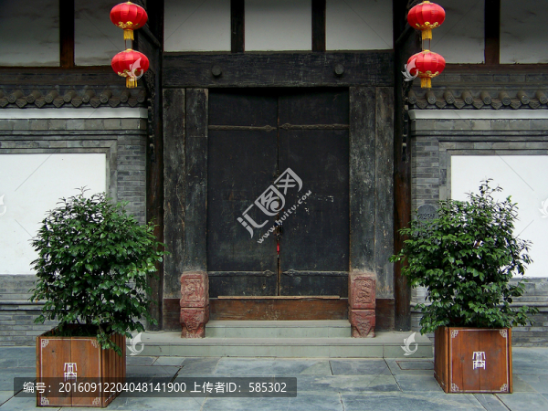 中式庭院大門