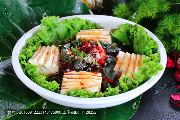 皮蛋豆腐