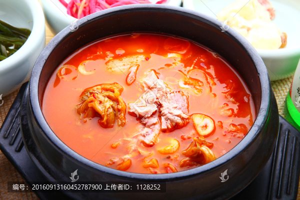 金槍魚泡菜湯