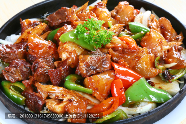 鐵板牛筋肉