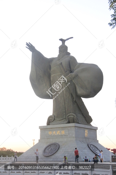 西安漢武大帝雕塑