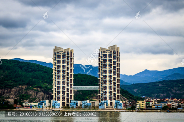 濱海高樓