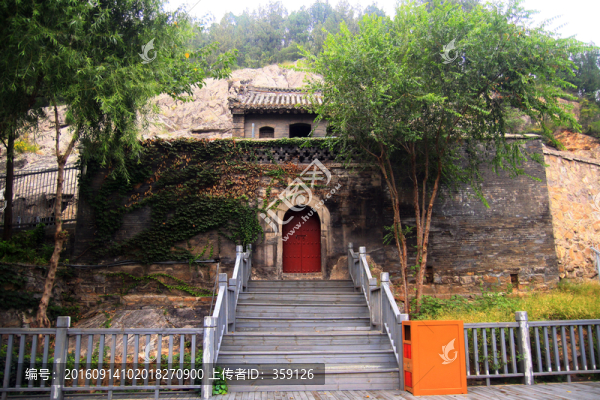 土地廟山門(mén)