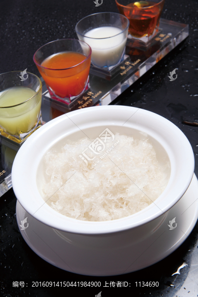 冰糖燉官燕,燕窩