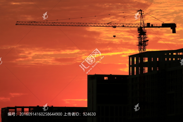 紅霞滿天下的房地產(chǎn)建筑