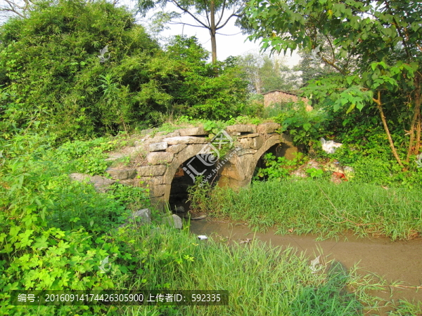 石拱橋