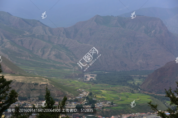 卓爾山