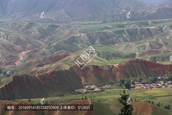 卓爾山