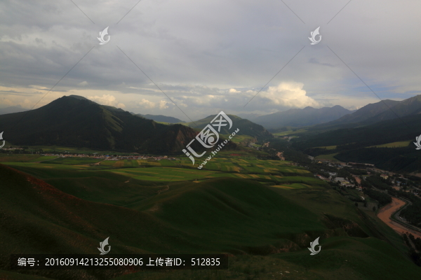 卓爾山