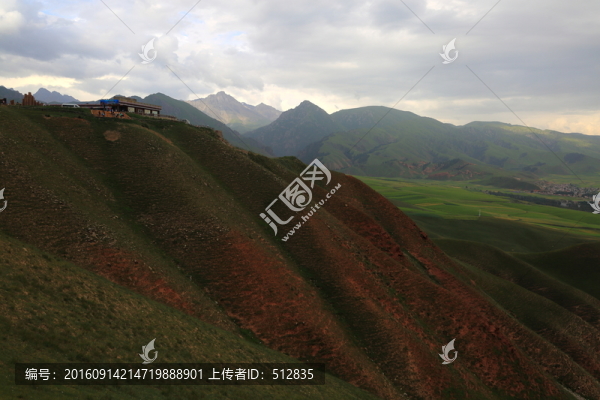 卓爾山