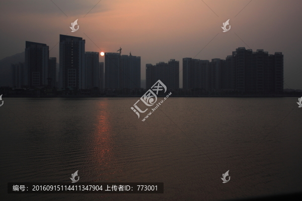 城市日落