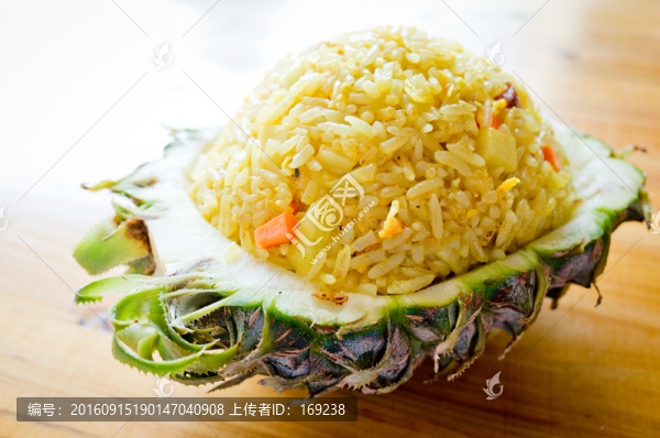 泰式菠蘿炒飯