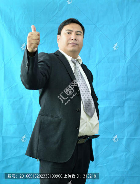 男人肖像
