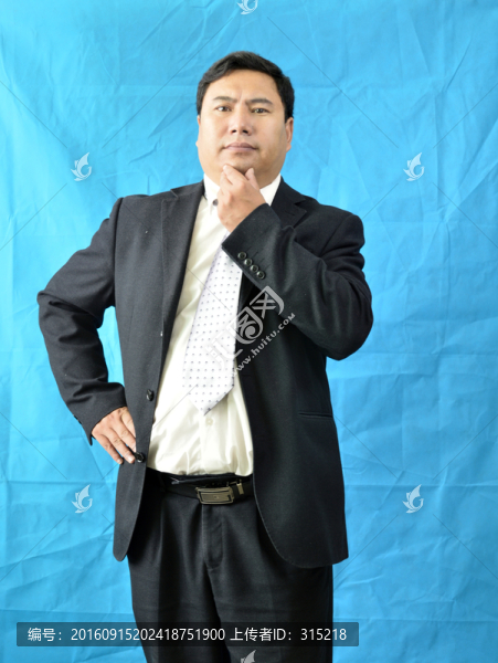 男人肖像