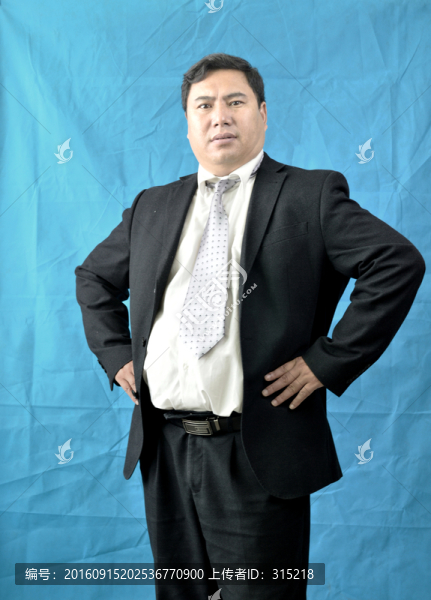 男人肖像