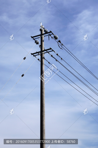 鄉(xiāng)村電線桿