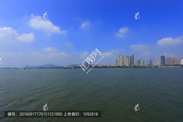 長(zhǎng)沙湘江風(fēng)光