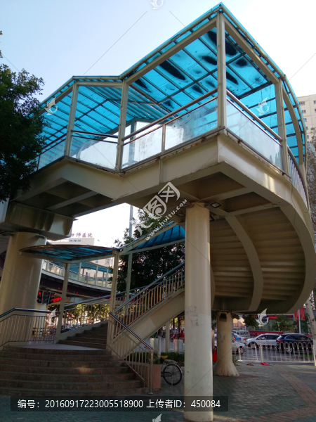 天橋