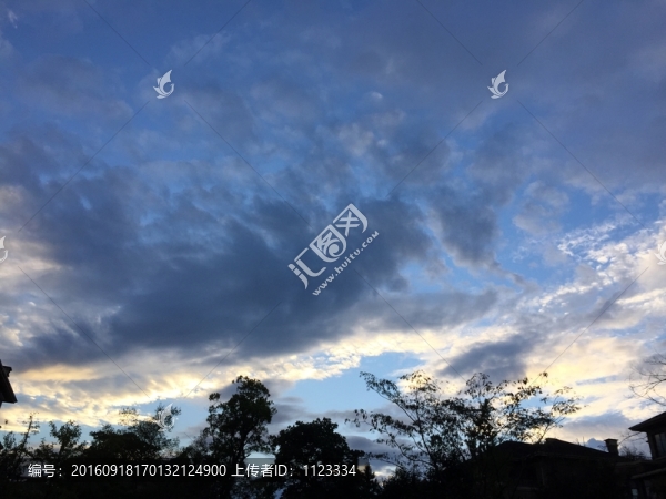 天空