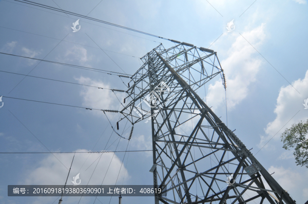 高壓電線塔