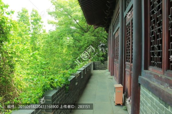 旅游區(qū)一角